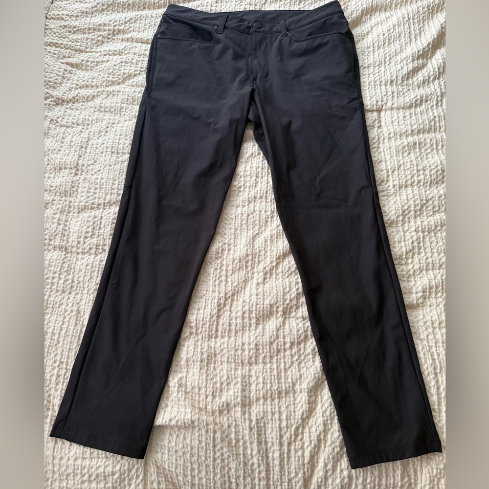 Lululemon Commission Pants Slim Fit Black Size 33 – Men’s ABC Technology